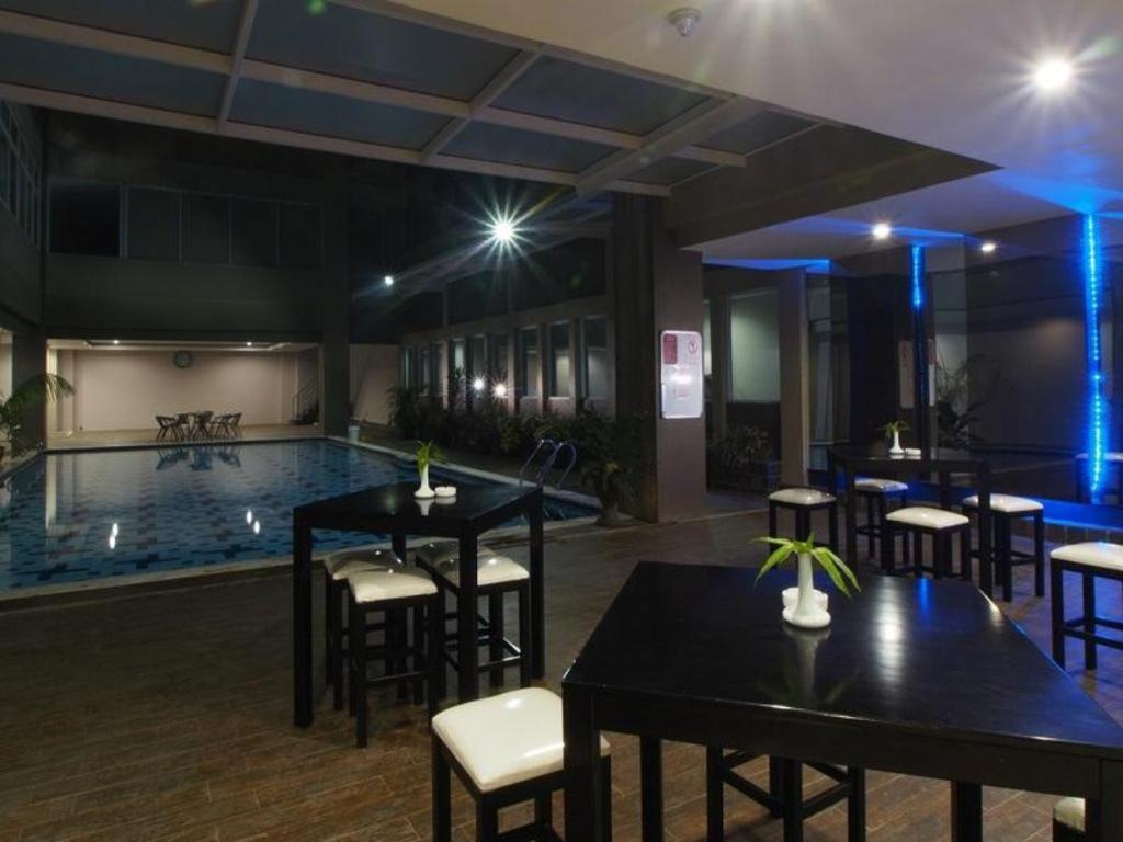 Horison Hotel Pematang Siantar Buitenkant foto